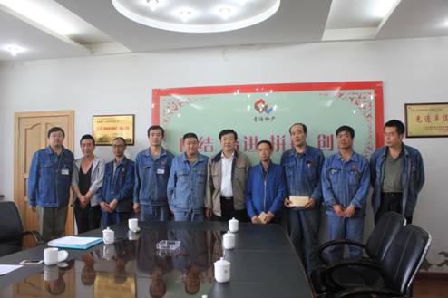 青海物產(chǎn)集團(tuán)黨委開展慶祝建黨95周年，走訪慰問